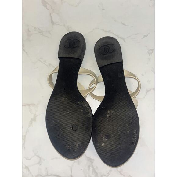 Chanel Camellia Sandals - Good Condition - Picture 3 of 6